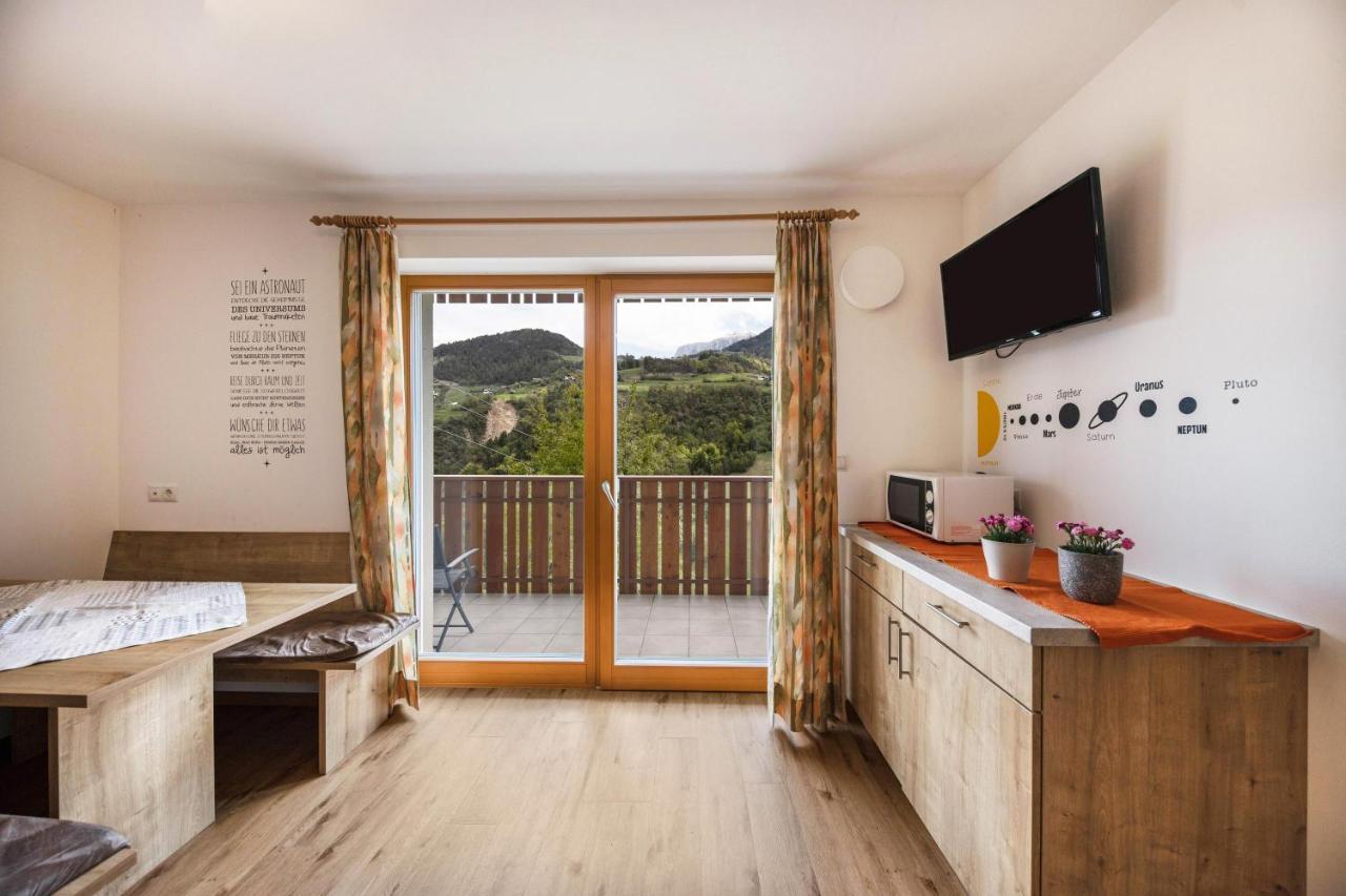 Tschafon Oberparnaihof Apartment Collepietra  Bagian luar foto